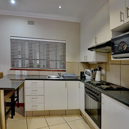 Rivonia Premier Lodge Johannesburg Exterior foto